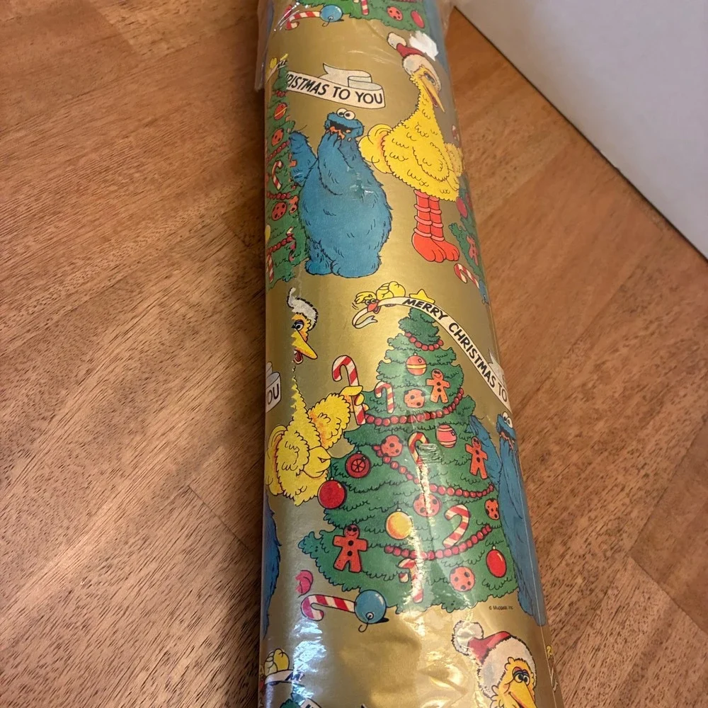 Vintage Sesame Street Christmas Wrapping Paper 24ft Gold Big Bird Cookie Monster